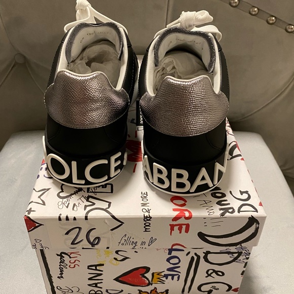 Authentic Dolce and Gabbana Portofino Leather Sneaker Size 41 - Picture 2 of 6